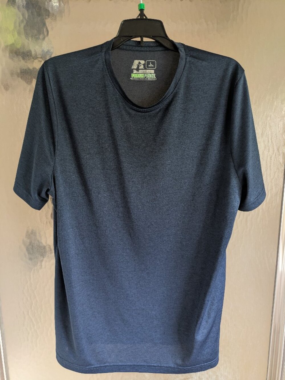 Men's athletic T-shirt